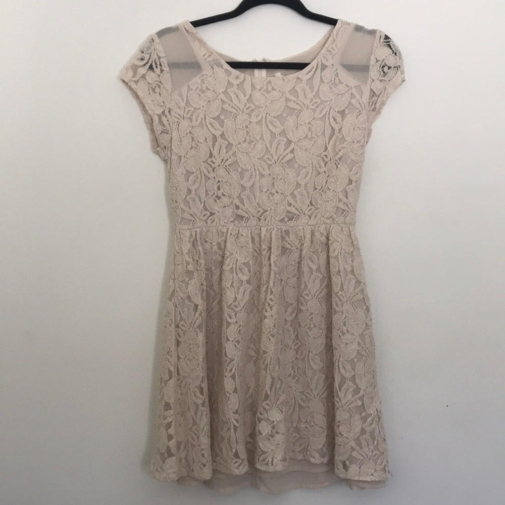 Lace dress